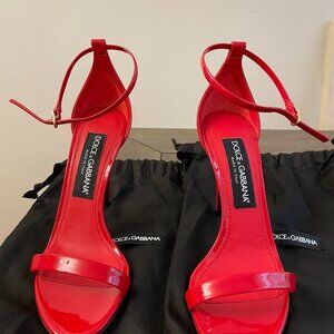 BRAND NEW SIZE 37 DOLCE & GABBANA SHOES